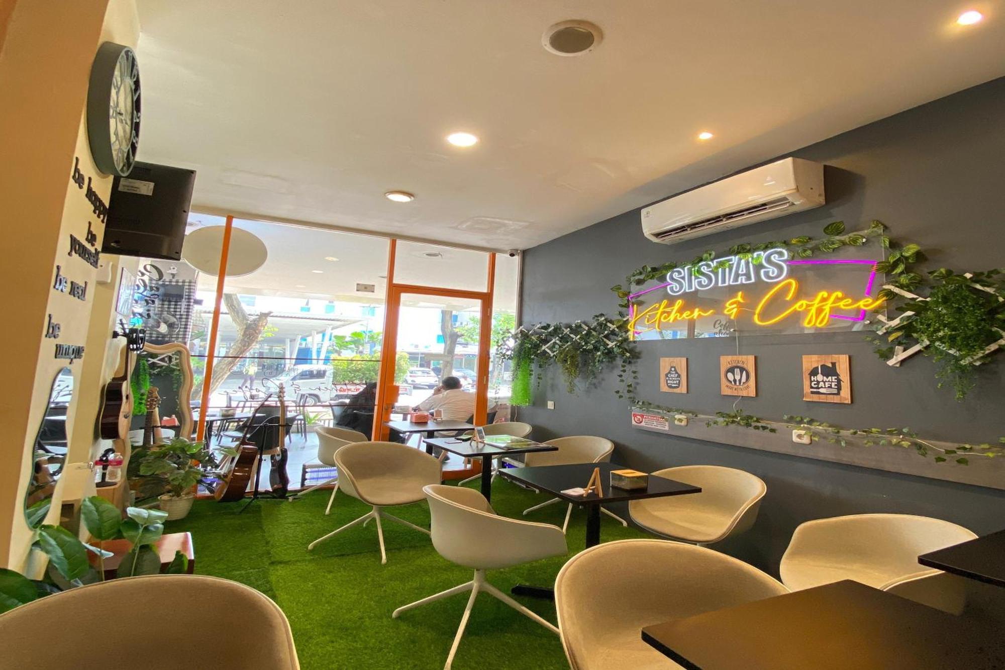 Hariss Inn Bandara Tangerang Exterior photo